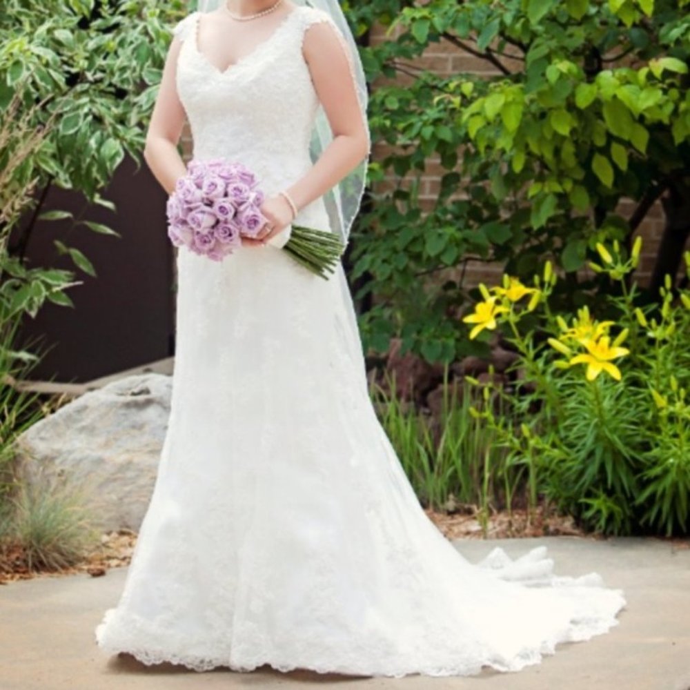 Maggie Sottero Wedding Dress - Picture 7 of 7